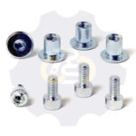 4 vienetai – M6 x 12 Zn Varžtas, cilindrine galva + 4 vienetai – NTM6 x 10 mm Zn T-formos veržlė