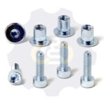 4 vienetai – M6 x 20 Zn Varžtas, cilindrine galva + 4 vienetai – NTM6 x 10 mm Zn T-formos veržlė