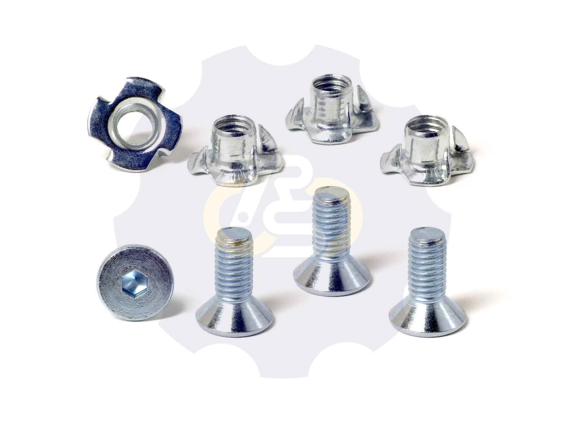 4 vienetai – M8 x 20 Zn Varžtas įleidžiama galva + 4 vienetai – NEM8x10 Įkalama veržlė